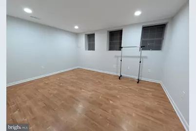 21214 Millwood Square, Sterling, VA 20165 - Photo 5