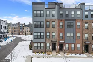 44481 Wolfhound Sq, Ashburn, VA 20147 - Photo 1