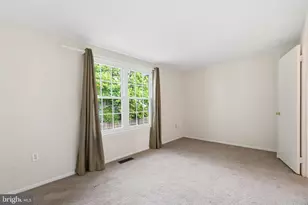 129 Bickel Ct, Sterling, VA 20165 - Photo 11