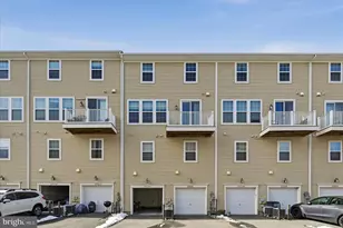 25548 Casale Terrace, Chantilly, VA 20152 - Photo 15