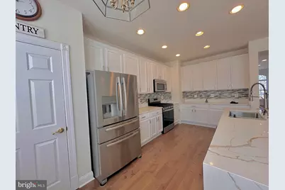 21354 Shady Wood Terrace, Broadlands, VA 20148 - Photo 9