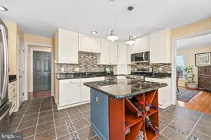 20803 Blossom Landing Way, Sterling, VA 20165 - Photo 17