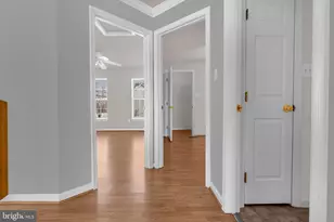 43654 Kenai Ct, Chantilly, VA 20152 - Photo 21