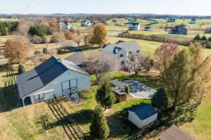 38607 Millstone Dr, Purcellville, VA 20132 - Photo 81