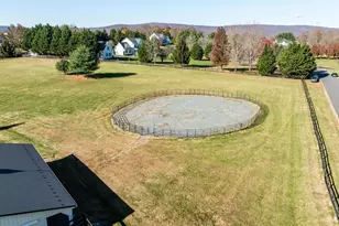 38607 Millstone Dr, Purcellville, VA 20132 - Photo 95