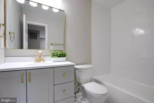 17337 Legacy Terrace, Round Hill, VA 20141 - Photo 11