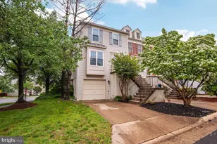 45544 Whitcomb Square, Sterling, VA 20166 - Photo 3