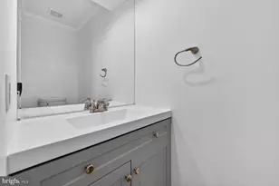 45544 Whitcomb Square, Sterling, VA 20166 - Photo 13