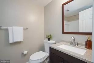 1021 Brixton Ct, Sterling, VA 20164 - Photo 21