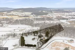 16764 Hillsboro Rd, Purcellville, VA 20132 - Photo 3