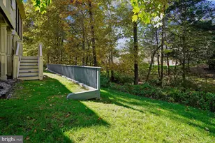 18415 Kingsmill St, Leesburg, VA 20176 - Photo 9