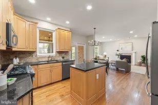 20807 Fenwick Dr, Ashburn, VA 20147 - Photo 25