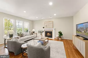 20807 Fenwick Dr, Ashburn, VA 20147 - Photo 33