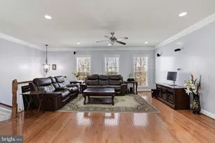 43583 White Cap Terrace, Chantilly, VA 20152 - Photo 5