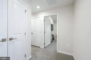 42624 Lisburn Chase Ter, Chantilly, VA 20152 - Photo 17