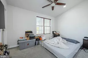 42624 Lisburn Chase Ter, Chantilly, VA 20152 - Photo 17