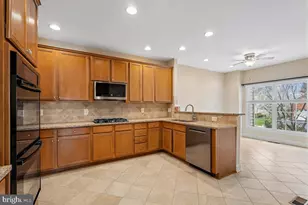 22835 Quante Square, Ashburn, VA 20148 - Photo 13