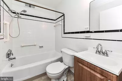 130 S 29th Street #2, Purcellville, VA 20132 - Photo 7