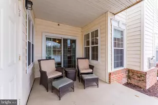25280 Lake Shore Square, Chantilly, VA 20152 - Photo 31