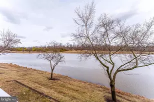 25280 Lake Shore Square, Chantilly, VA 20152 - Photo 33