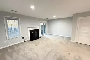 43572 Blacksmith Square, Ashburn, VA 20147 - Photo 31