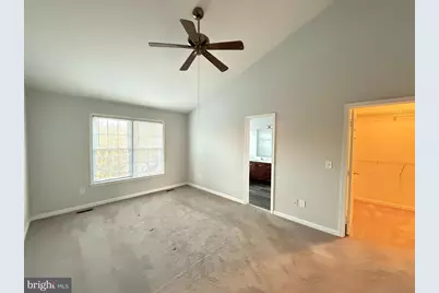 43572 Blacksmith Square, Ashburn, VA 20147 - Photo 15