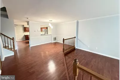 43572 Blacksmith Square, Ashburn, VA 20147 - Photo 3