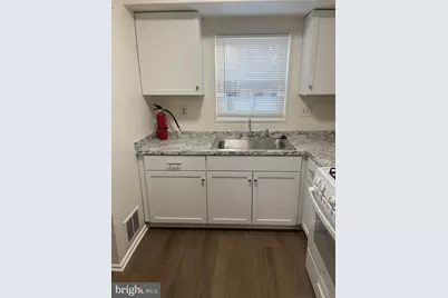 120-8 Washington Street NE #B3, Leesburg, VA 20176 - Photo 5