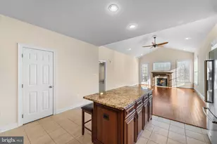 22990 Weybridge Square, Ashburn, VA 20148 - Photo 17