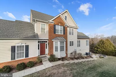 22990 Weybridge Square, Ashburn, VA 20148 - Photo 1