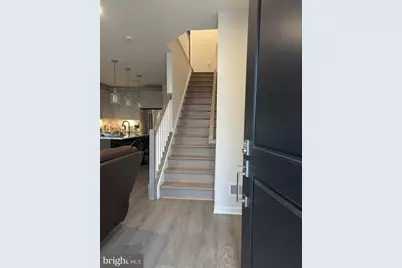 43541 Moorefield Boulevard, Ashburn, VA 20148 - Photo 3