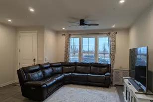 43541 Moorefield Blvd, Ashburn, VA 20148 - Photo 5