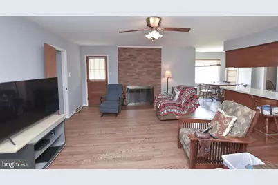 19141 Youngs Cliff Road, Sterling, VA 20165 - Photo 15