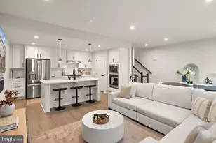 42595 Pitlochry Ter, Sterling, VA 20166 - Photo 1