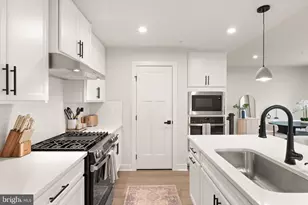 42595 Pitlochry Ter, Sterling, VA 20166 - Photo 19