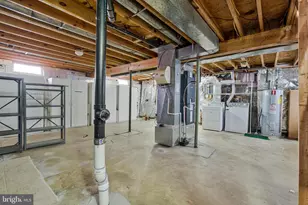 113 Caragana Ct, Sterling, VA 20164 - Photo 31