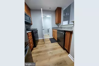 21228 McFadden Square #411, Sterling, VA 20165 - Photo 7