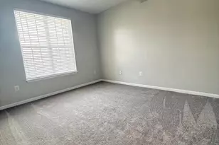 21228 McFadden Square, Sterling, VA 20165 - Photo 29