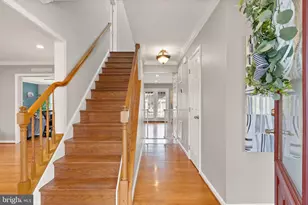 608 E G St, Purcellville, VA 20132 - Photo 5