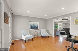 608 E G St, Purcellville, VA 20132 - Photo 9