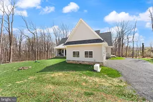 17819 Yatton Rd, Round Hill, VA 20141 - Photo 91