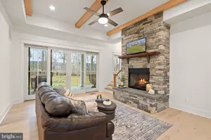 17819 Yatton Rd, Round Hill, VA 20141 - Photo 9