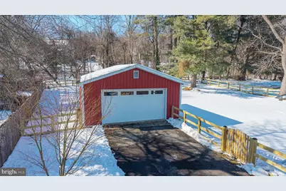 9 Honeybee Avenue, Round Hill, VA 20141 - Photo 3