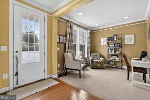 23605 Roundup Pl, Aldie, VA 20105 - Photo 9