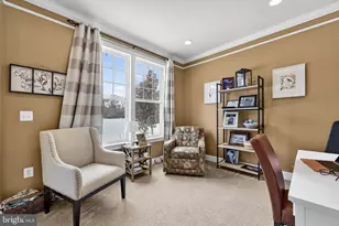 23605 Roundup Pl, Aldie, VA 20105 - Photo 11