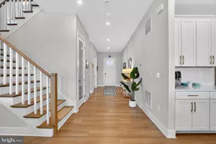 923 Warlander Dr SW, Leesburg, VA 20175 - Photo 7