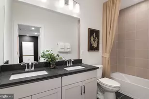 18285 Battlefield Xing Ln, Leesburg, VA 20176 - Photo 35