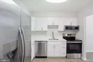 406 Crestwood St SW, Leesburg, VA 20175 - Photo 9