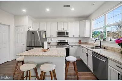 43686 Phelps Terrace, Ashburn, VA 20147 - Photo 9