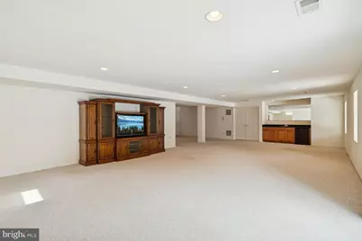 1318 Moore Place SW, Leesburg, VA 20175 - Photo 31